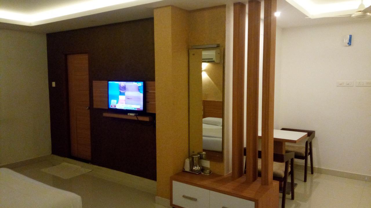 Hotel Kapilavasthu Palakkad Exterior foto